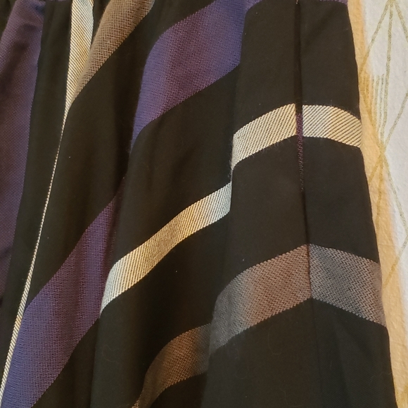 BCBG Mini Skirt - Picture 3 of 5